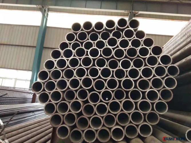 厂家直销42crmo合金钢管 小口径合金钢管价格